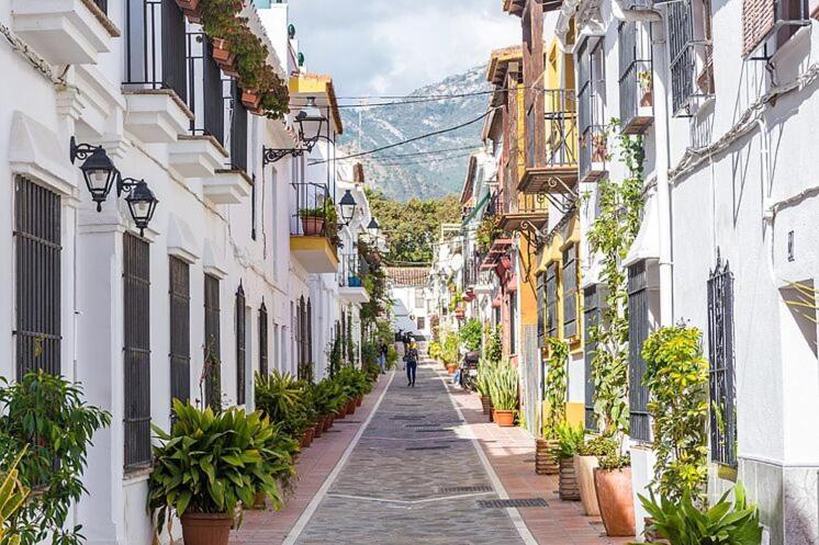 Cozy 2-Bed 2-Bathroom Apartment In Marbella Town Centre מראה חיצוני תמונה